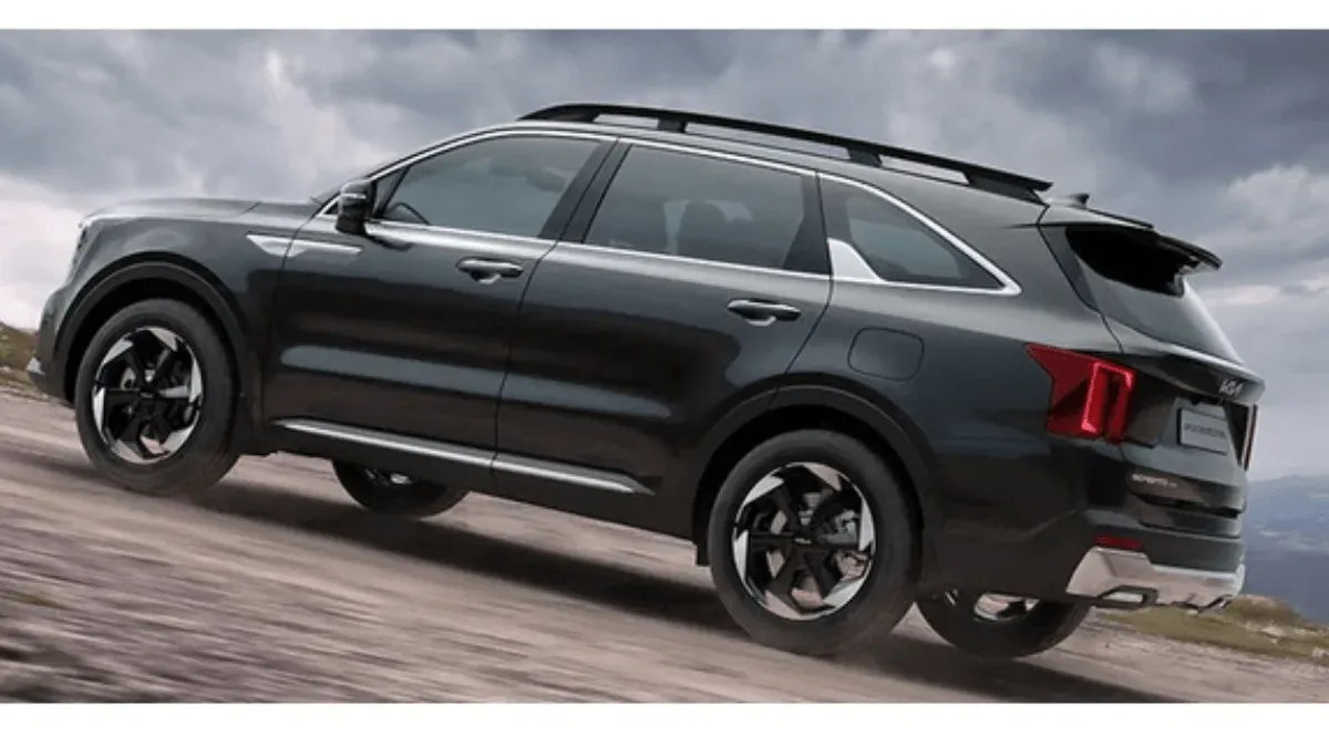 Kia's Big Hybrid & EV Push For India: What It Means For Your Next Car