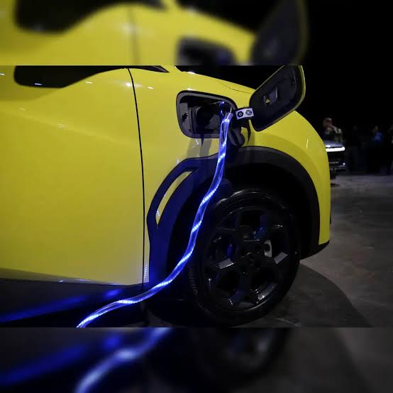 India's EV Future Just Got a Supercharge: Oil Prices Impact You