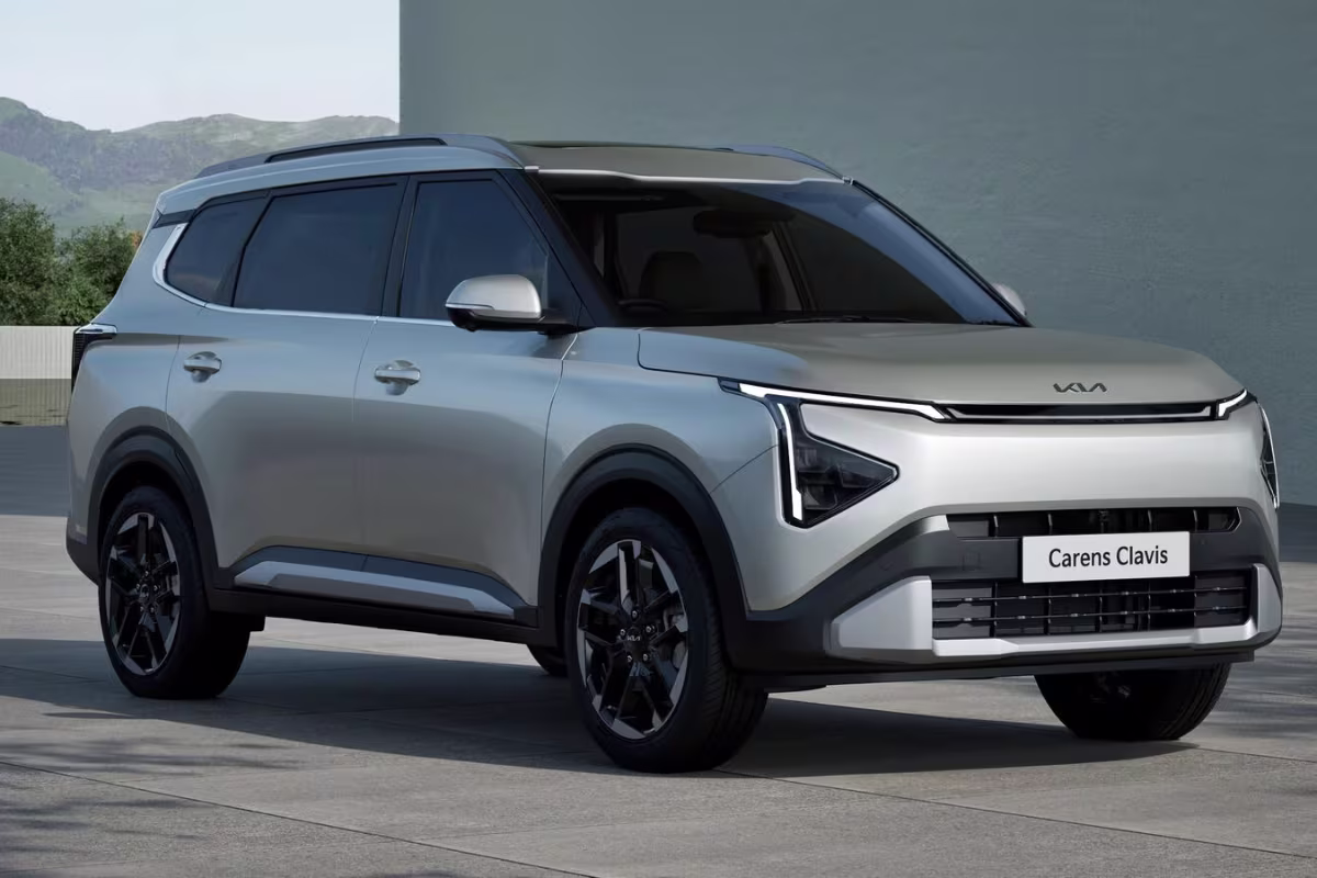 Kia Carens Clavis