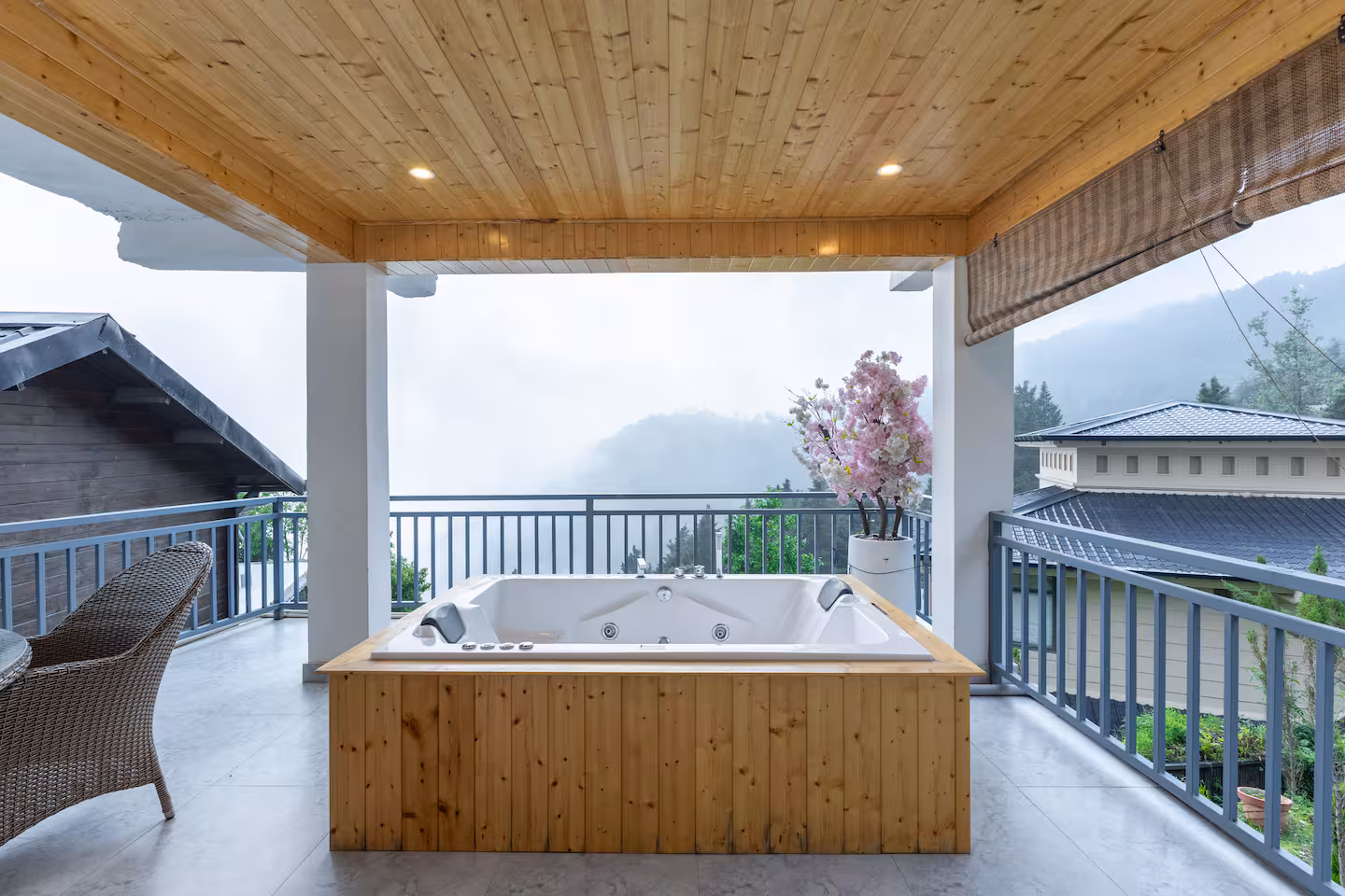 An open-air jacuzzi