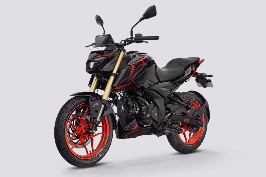 Bajaj Pulsar N160 4V Ride Review: Apache Rival Tested